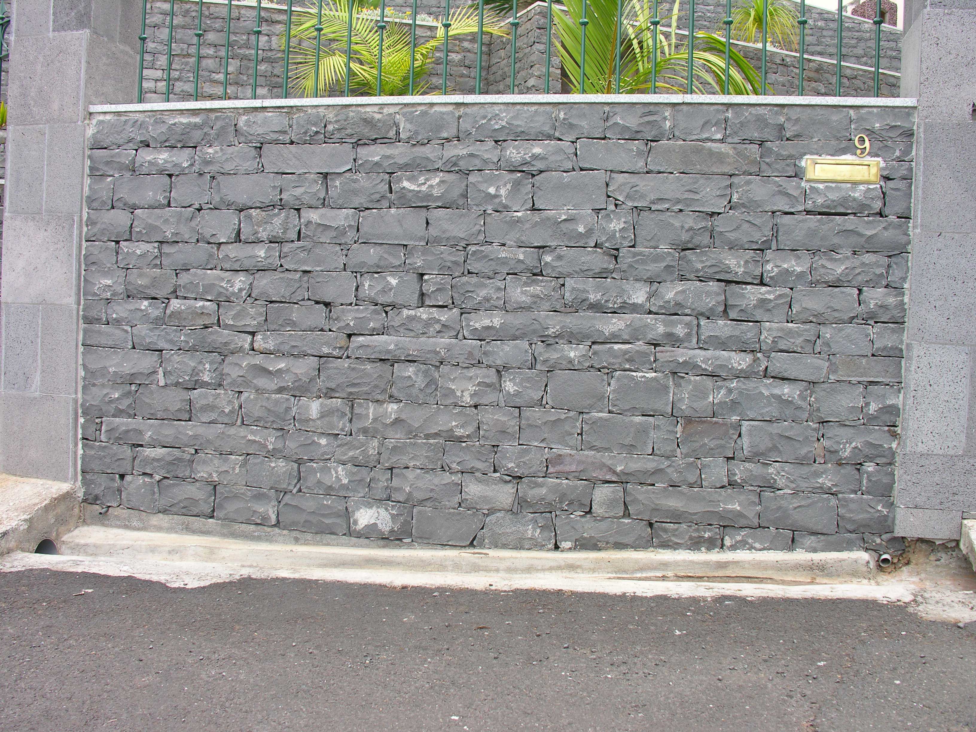 Basalt Walls